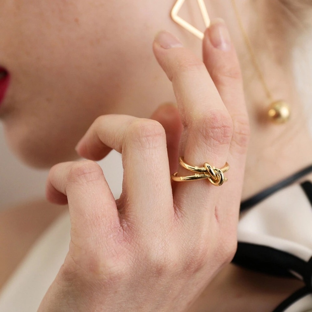3/$15🔥Gold double bow knot design ring